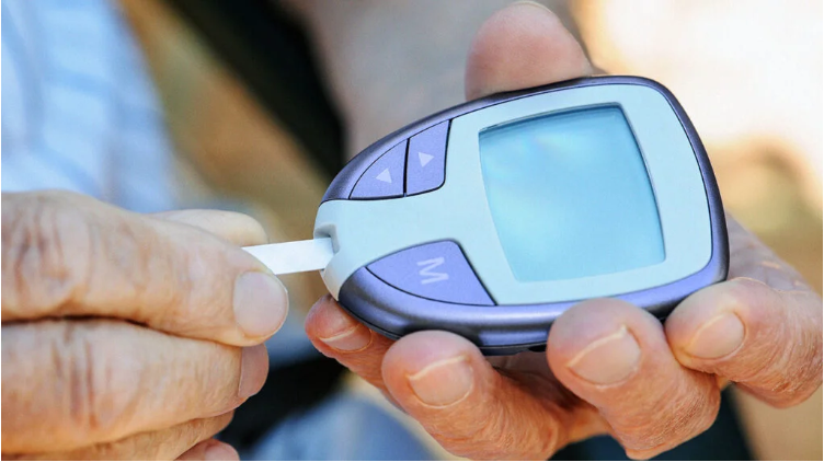 如何預防或延緩糖尿病腎病？