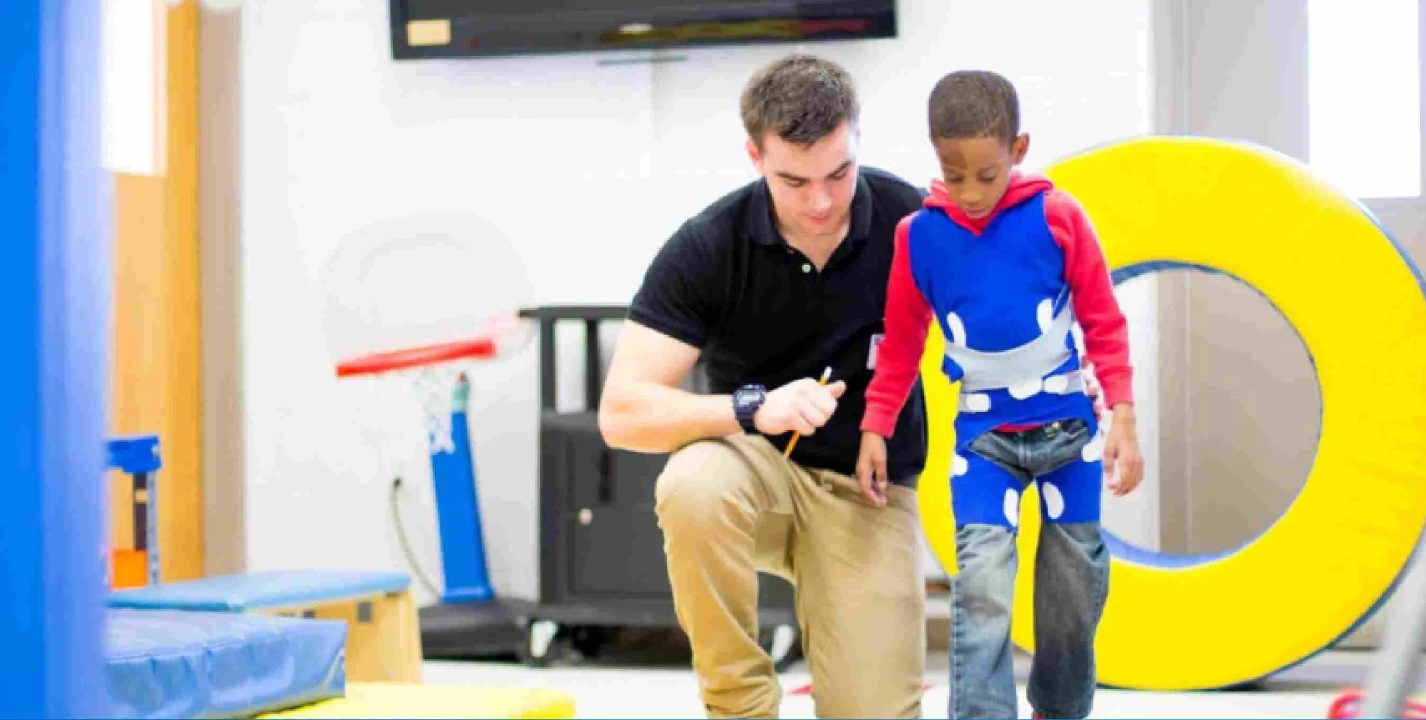 干細胞療法與藥物療法，誰更適合腦癱治療？